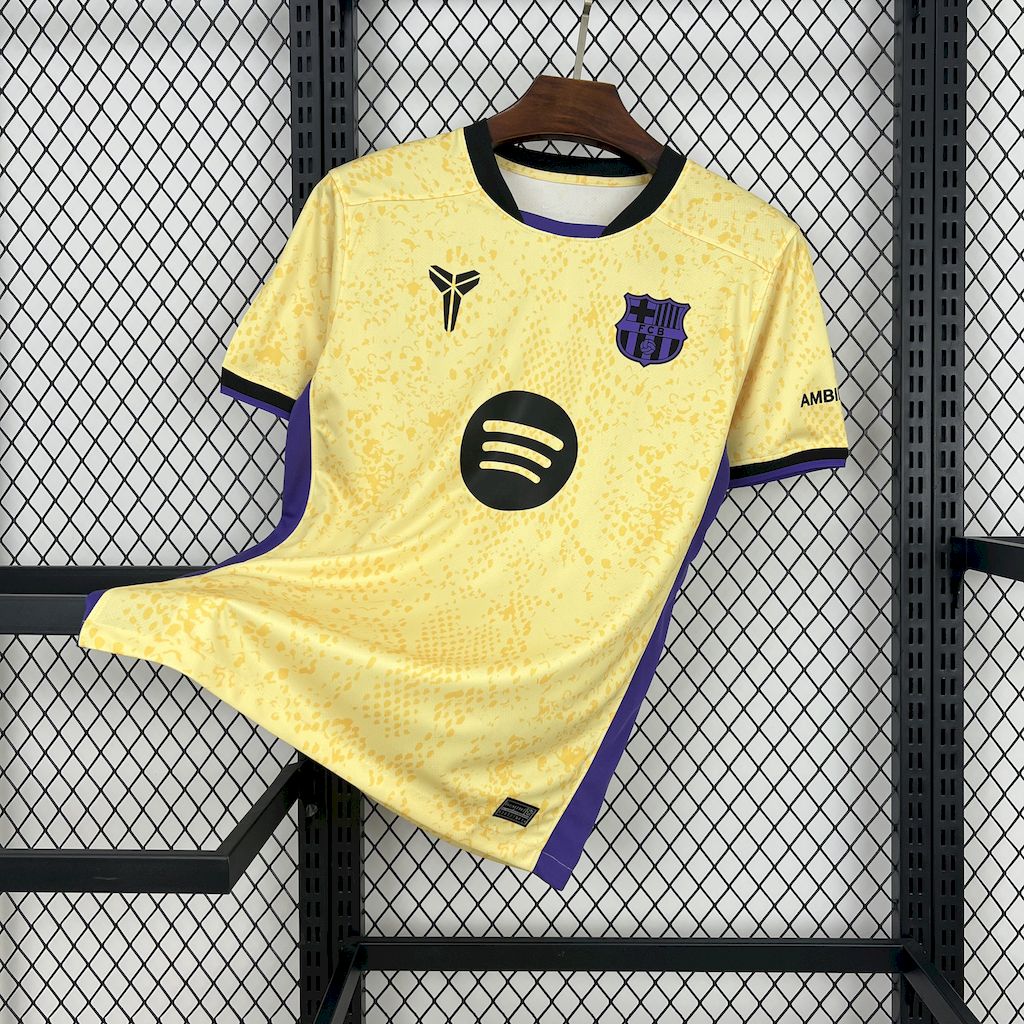Camisa Barcelona Away Kobe Bryant 25/26 - Torcedor Masculina Amarela